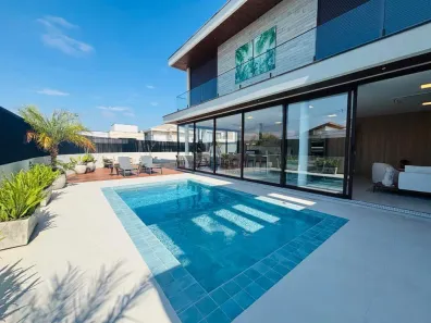 Casa de Condomínio com 4 Quartos à venda, 297m² no Swiss Park, Campinas