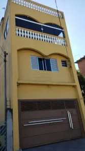 Sobrado com 4 Quartos à venda, 302m² no Jardim Madre Ângela, Poá
