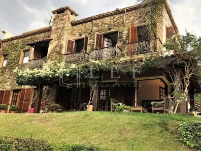 Casa com 3 Quartos à venda, 532m² no Nova Fazendinha, Carapicuíba