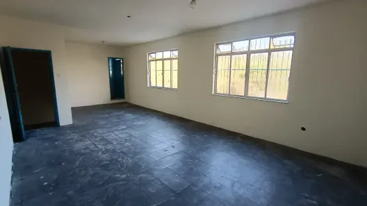 Galpão/Depósito/Armazém com 3 Quartos para alugar, 500m² no Pavuna, Rio de Janeiro