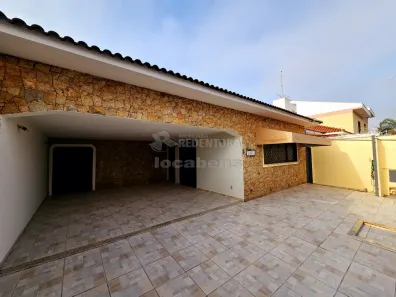 Casa com 4 Quartos à venda, 229m² no Parque Industrial, São José do Rio Preto