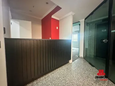 Sala Comercial para alugar, 245m² no Centro, Mogi das Cruzes
