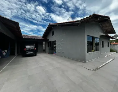 Casa com 4 Quartos à venda, 130m² no Armação, Penha