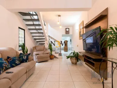 Casa com 3 Quartos à venda, 277m² no Parque da Lapa, São Paulo