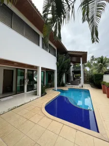 Casa de Condomínio com 5 Quartos para alugar, 402m² no Guaxuma, Maceió