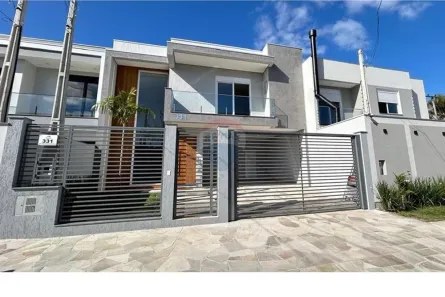 Sobrado com 3 Quartos à venda, 234m² no Estância Velha, Canoas