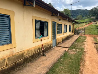 Fazenda/Sítio com 25 Quartos à venda, 2000m² no , Carmo de Minas