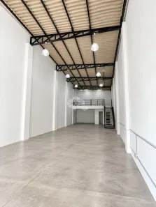 Galpão/Depósito/Armazém à venda, 130m² no Santa Maria Goretti, Porto Alegre