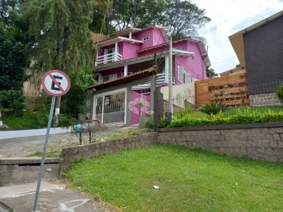 Casa com 3 Quartos à venda, 300m² no Nonoai, Porto Alegre
