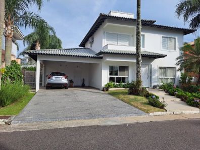Casa de Condomínio com 4 Quartos à venda, 255m² no Cachoeira do Bom Jesus, Florianópolis