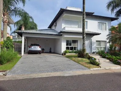 Casa de Condomínio com 4 Quartos à venda, 255m² no Cachoeira do Bom Jesus, Florianópolis