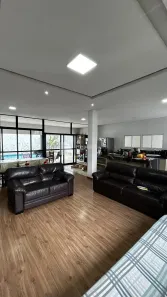 Sobrado com 3 Quartos à venda, 240m² no Loteamento Villa Branca, Jacareí