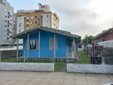 Casa com 3 Quartos à venda, 180m² no Nossa Senhora da Salete, Criciúma