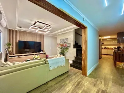Sobrado com 3 Quartos à venda, 250m² no Jardim Sabará, São Paulo