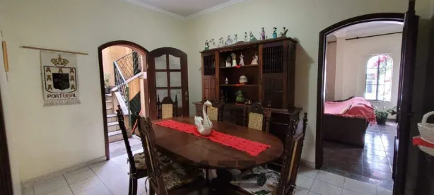 Casa com 4 Quartos à venda, 139m² no Centro, Atibaia
