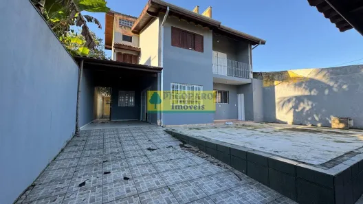 Sobrado com 3 Quartos à venda, 222m² no Martim de Sá, Caraguatatuba