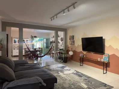 Casa com 4 Quartos para alugar, 239m² no Zona Central, Rio Claro