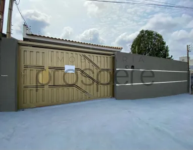 Casa com 3 Quartos à venda, 180m² no Parque Residencial Carandá, Presidente Prudente