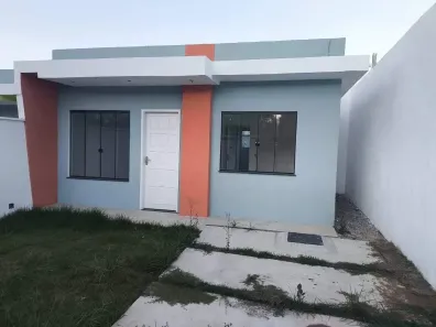 Casa com 2 Quartos à venda, 63m² no Extensão Novo Rio das Ostras, Rio das Ostras
