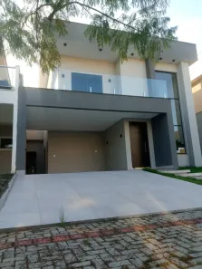 Casa com 4 Quartos para alugar, 295m² no Parque Ipiranga, Resende