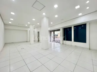 Ponto Comercial para alugar, 70m² no Rio Branco, Porto Alegre