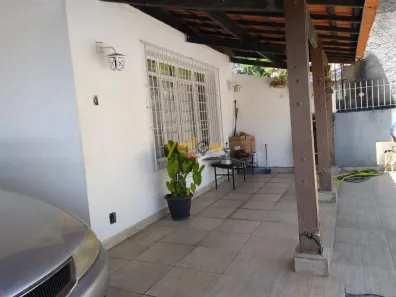Casa com 5 Quartos à venda, 208m² no Treze de Maio, Santa Isabel