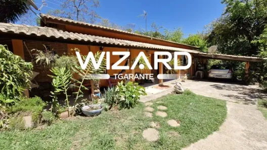 Fazenda/Sítio com 2 Quartos à venda, 840m² no Loteamento Jardim Parque das Palmeiras, Serra Negra