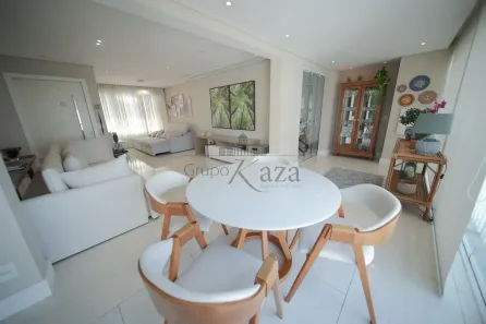 Cobertura com 3 Quartos para alugar, 250m² no Vila Andrade, São Paulo