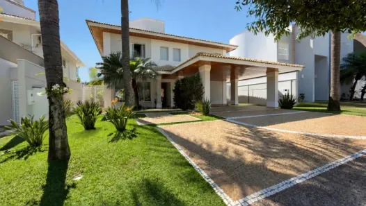 Casa de Condomínio com 3 Quartos à venda, 246m² no Cidade Jardim, Pirassununga