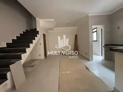 Sobrado com 2 Quartos à venda, 80m² no Marapé, Santos