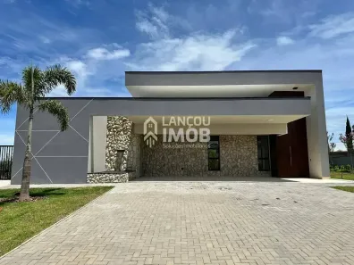 Casa de Condomínio com 3 Quartos para venda ou aluguel, 298m² no Centro, Cabreúva