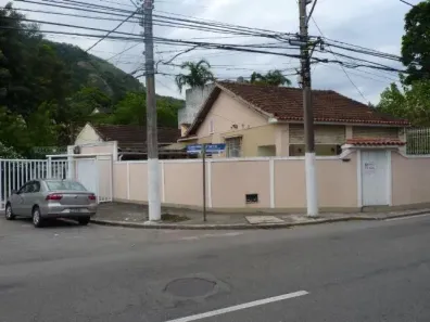 Casa com 2 Quartos à venda, 200m² no São Francisco, Niterói