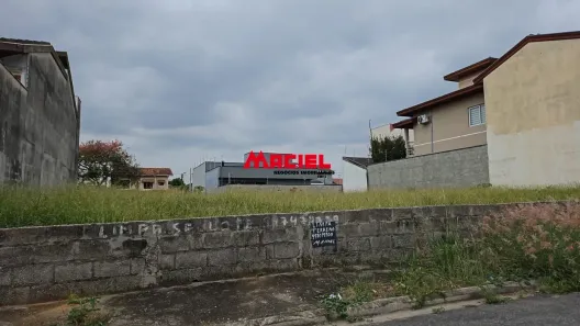 à venda, 250m² no Loteamento Villa Branca, Jacareí
