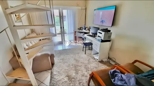 Sobrado com 5 Quartos à venda, 230m² no Atlântida-Sul, Osório