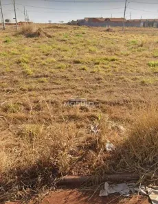 Lote/Terreno à venda, 1300m² no Residencial Fruta do Conde, Uberlândia