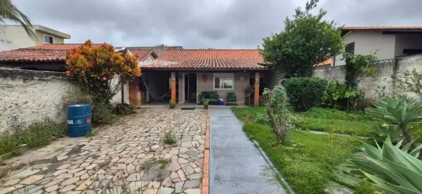 Casa com 3 Quartos à venda, 360m² no Piratininga, Niterói