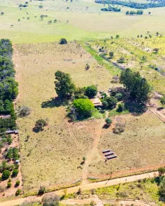 Fazenda/Sítio com 4 Quartos à venda, 250m² no Rochedinho, Campo Grande