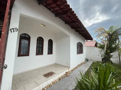 Casa com 3 Quartos à venda, 55m² no São João, Itajaí
