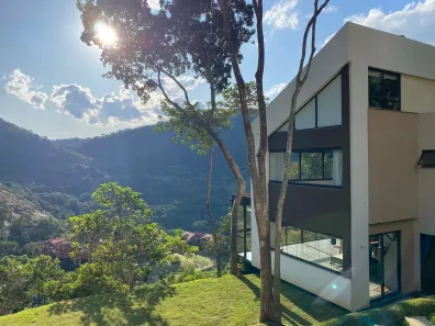 Casa de Condomínio com 4 Quartos à venda, 172m² no Pedro do Rio, Petrópolis