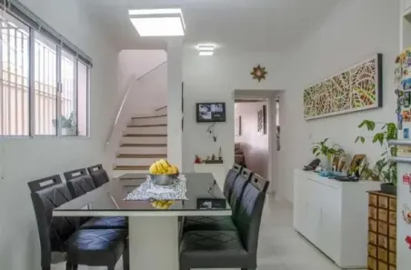 Sobrado com 3 Quartos à venda, 220m² no Vila Pereira Cerca, São Paulo