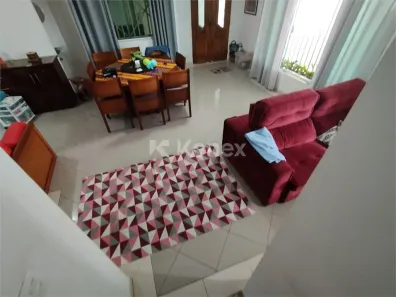 Casa com 5 Quartos à venda, 262m² no Vila Paulicéia, São Paulo