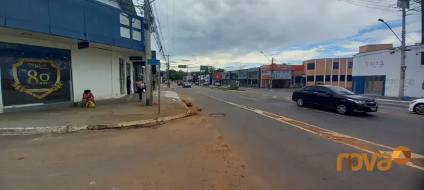 Sobrado com 4 Quartos à venda, 103m² no Loteamento Areião I, Goiânia
