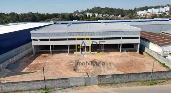 Galpão/Depósito/Armazém para alugar, 2740m² no Cidade Aracilia, Guarulhos