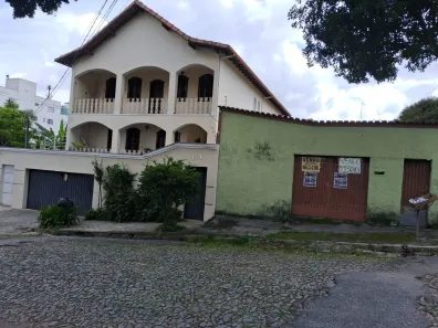 Casa com 1 Quarto à venda, 360m² no Santa Inês, Belo Horizonte