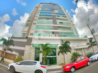 Apartamento com 3 Quartos à venda, 205m² no Centro, Ponta Grossa
