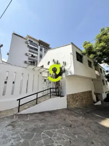 Ponto Comercial com 8 Quartos para alugar, 460m² no Auxiliadora, Porto Alegre