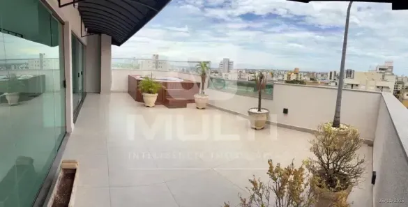 Cobertura com 3 Quartos à venda, 188m² no Santa Mônica, Uberlândia