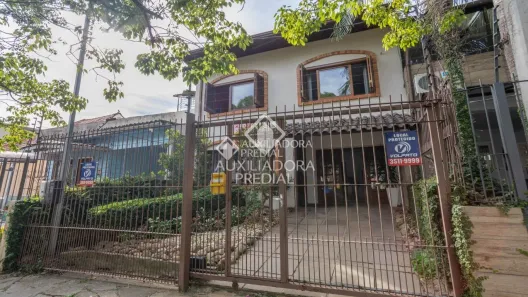 Casa com 3 Quartos à venda, 200m² no Jardim Botânico, Porto Alegre