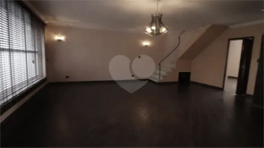 Sobrado com 4 Quartos à venda, 270m² no Vila Paiva, São Paulo