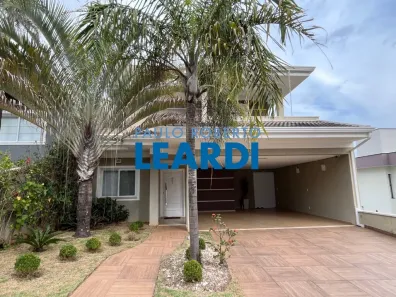 Casa de Condomínio com 3 Quartos à venda, 275m² no Fazenda Santana, Valinhos